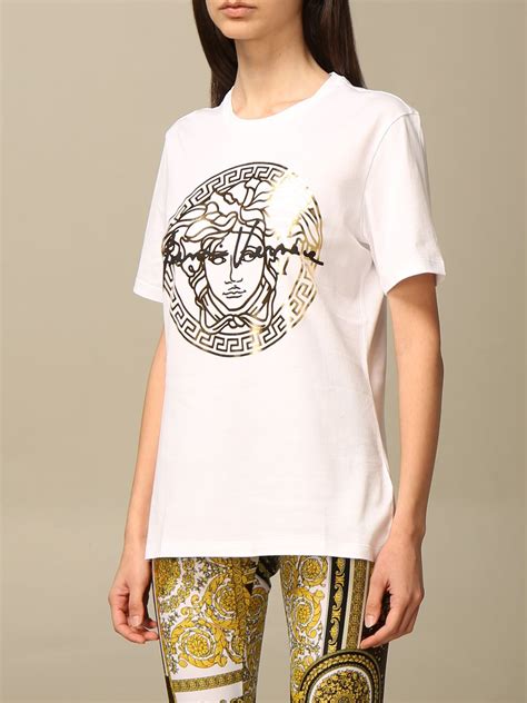 versace t shirt damen weiß|Versace t shirts for men.